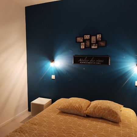 Hotel De La Loube La Roquebrussanne Εξωτερικό φωτογραφία