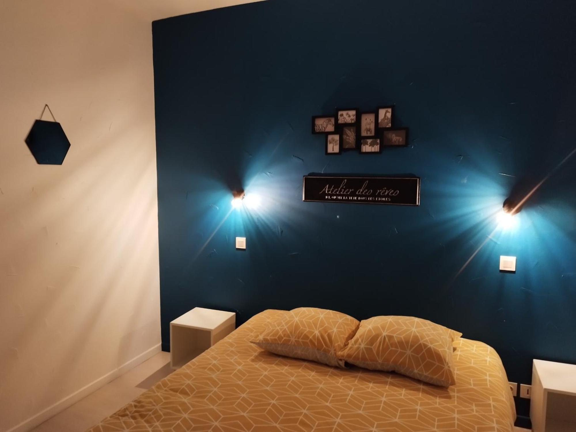 Hotel De La Loube La Roquebrussanne Εξωτερικό φωτογραφία